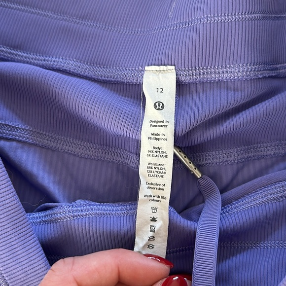 Lululemon lightweight joggers - Picture 3 of 3